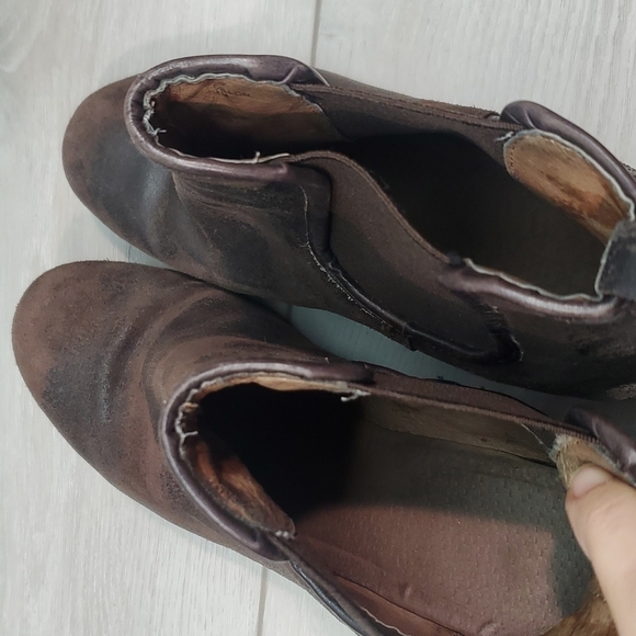 Donald j Pliner Womens Dillon Ankle Wedge Distressed Leather Boots shoes - Picture 11 of 13